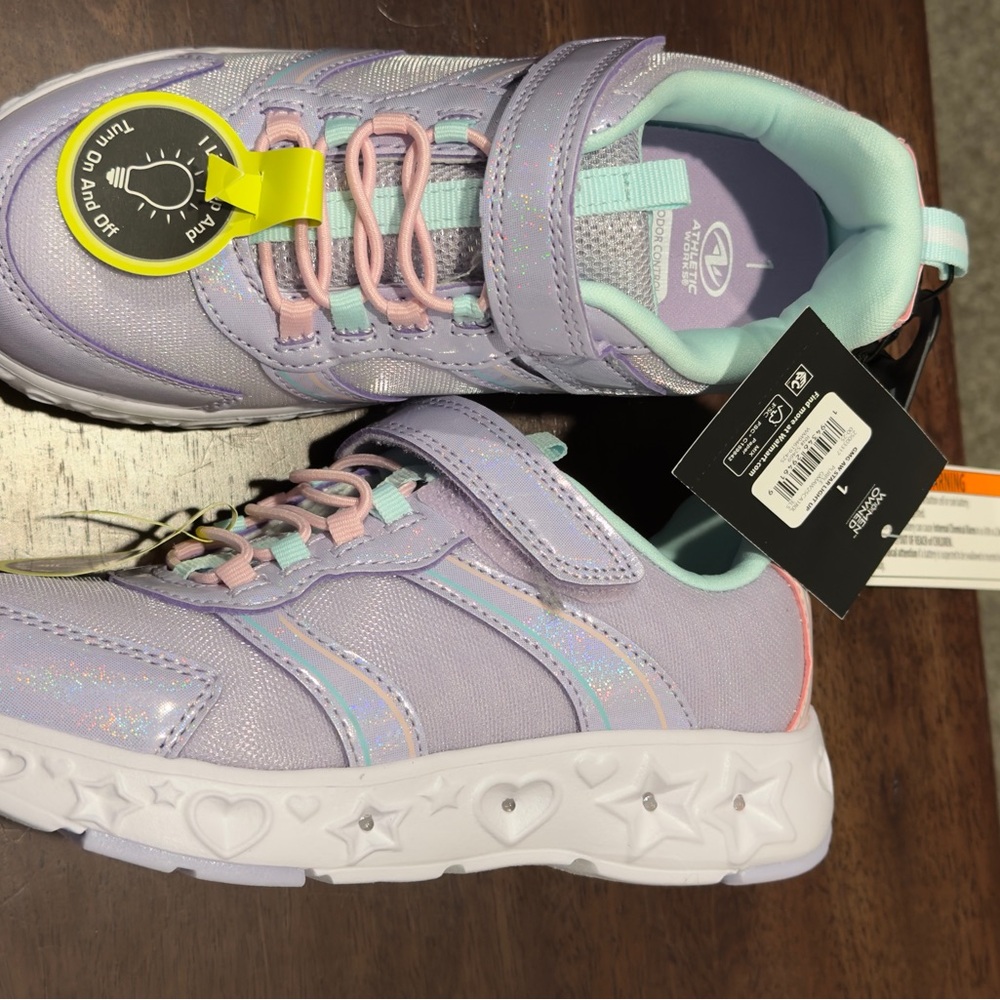 Kids' Pastel Purple Sneakers with Heart and Star Accents